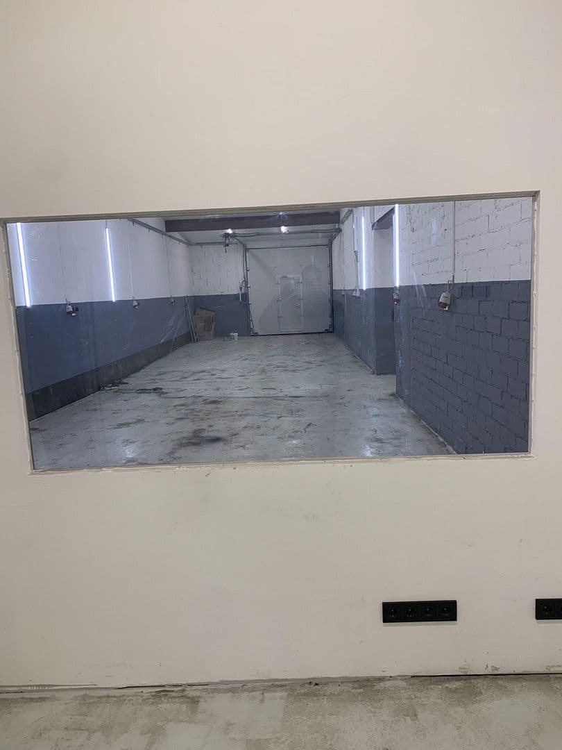 Prenájom nebytového priestoru 124 m², Reismühlenweg 16, Uhldingen-Mühlhofen, Bádensko-Wurttembersko Prenájom nebytového priestoru 124 m², Reismühlenweg 16, Uhldingen-Mühlhofen, Bádensko-Wurttembersko