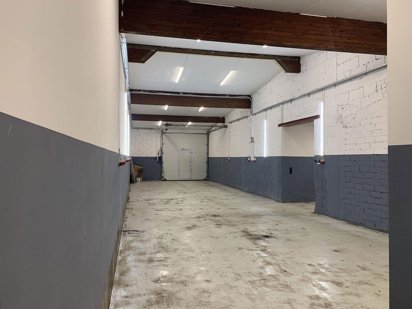 Prenájom nebytového priestoru 124 m², Reismühlenweg 16, Uhldingen-Mühlhofen, Bádensko-Wurttembersko Prenájom nebytového priestoru 124 m², Reismühlenweg 16, Uhldingen-Mühlhofen, Bádensko-Wurttembersko