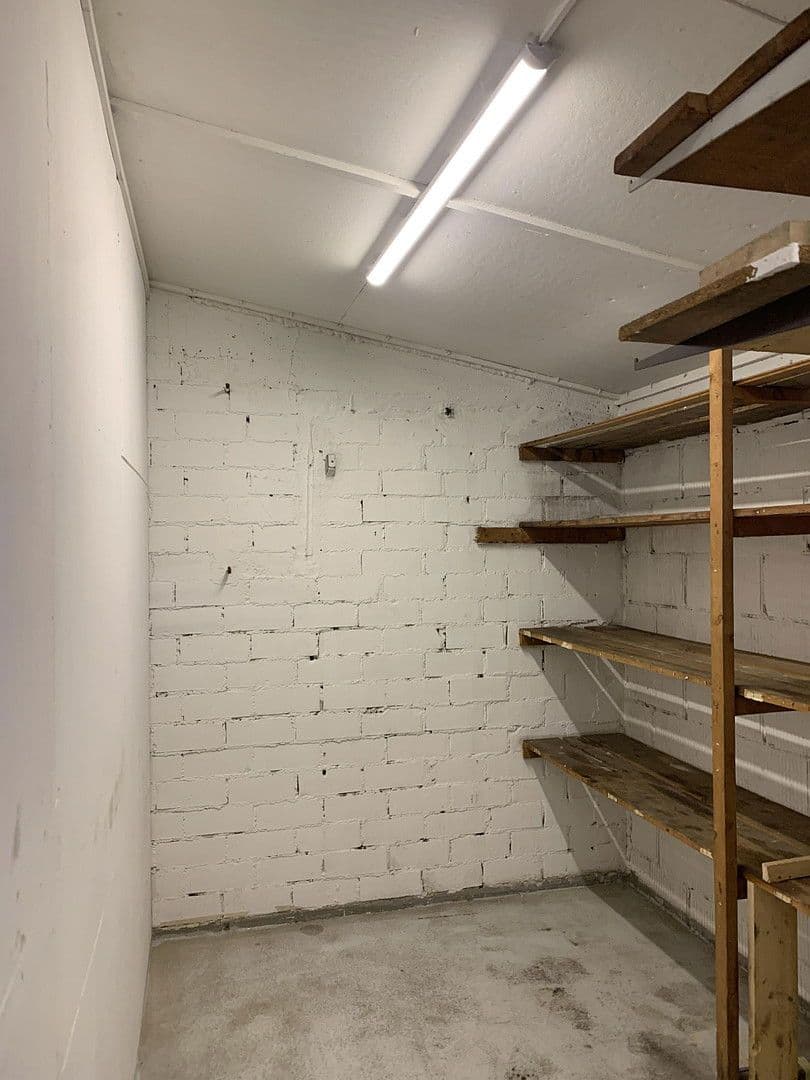 Prenájom nebytového priestoru 124 m², Reismühlenweg 16, Uhldingen-Mühlhofen, Bádensko-Wurttembersko Prenájom nebytového priestoru 124 m², Reismühlenweg 16, Uhldingen-Mühlhofen, Bádensko-Wurttembersko