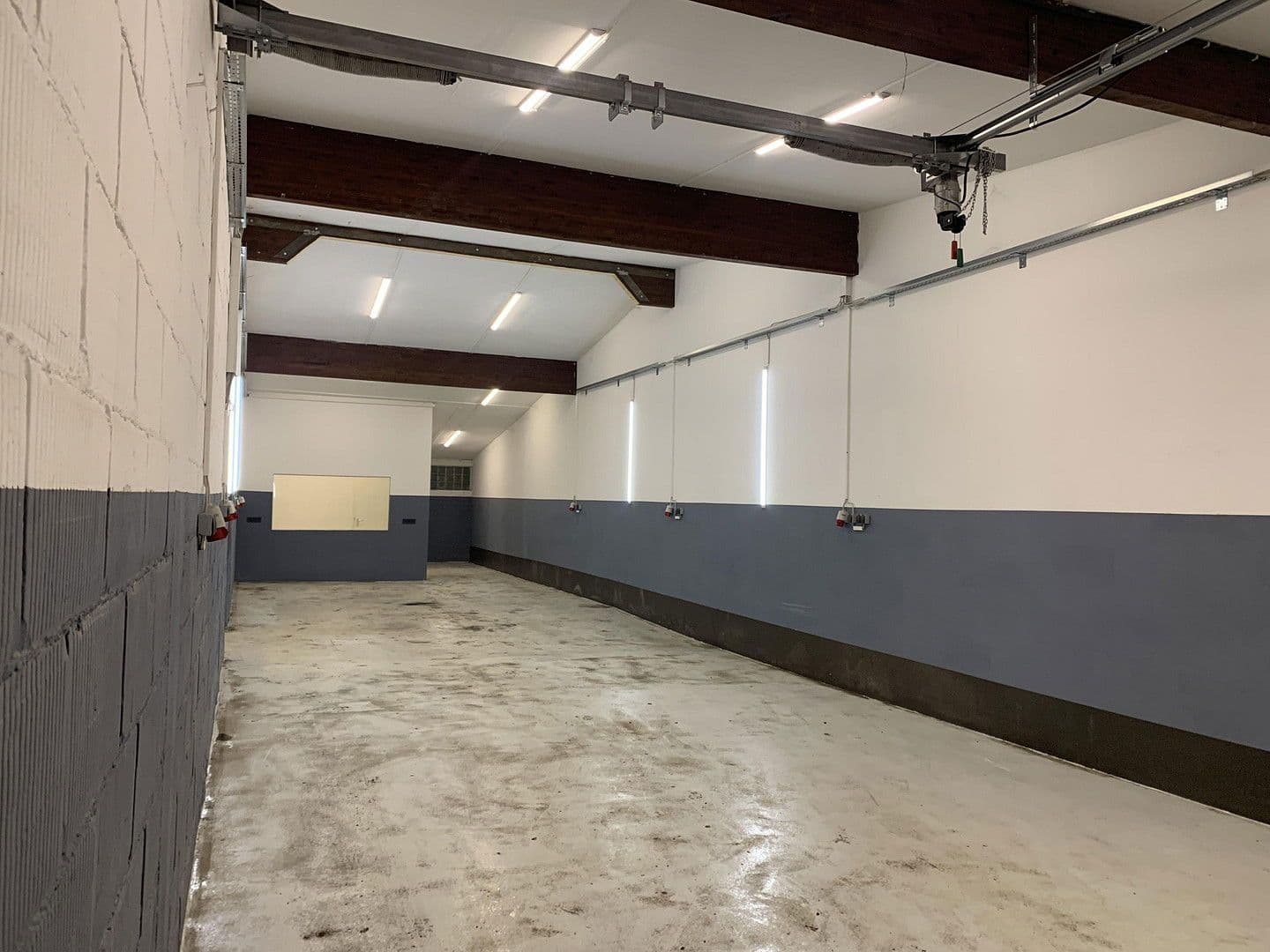 Prenájom nebytového priestoru 124 m², Reismühlenweg 16, Uhldingen-Mühlhofen, Bádensko-Wurttembersko Prenájom nebytového priestoru 124 m², Reismühlenweg 16, Uhldingen-Mühlhofen, Bádensko-Wurttembersko