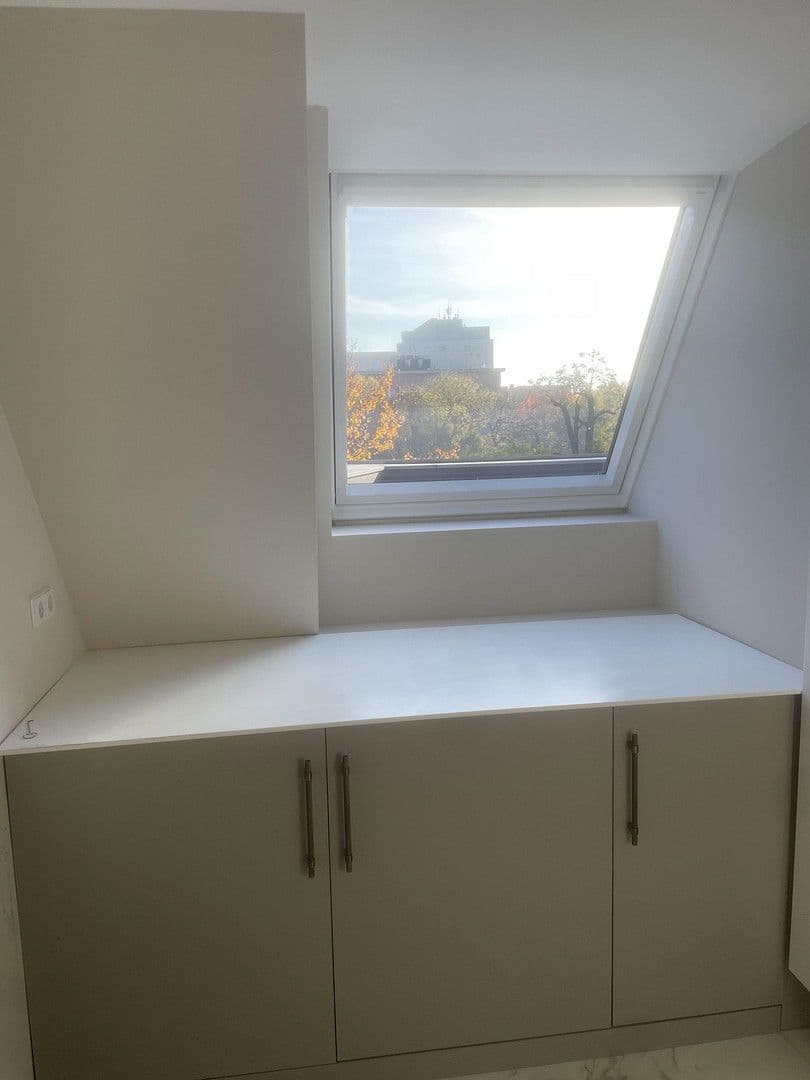 Prenájom bytu 2-izbový 67 m², Havelberger Straße 1, Berlin, Berlín Prenájom bytu 2-izbový 67 m², Havelberger Straße 1, Berlin, Berlín