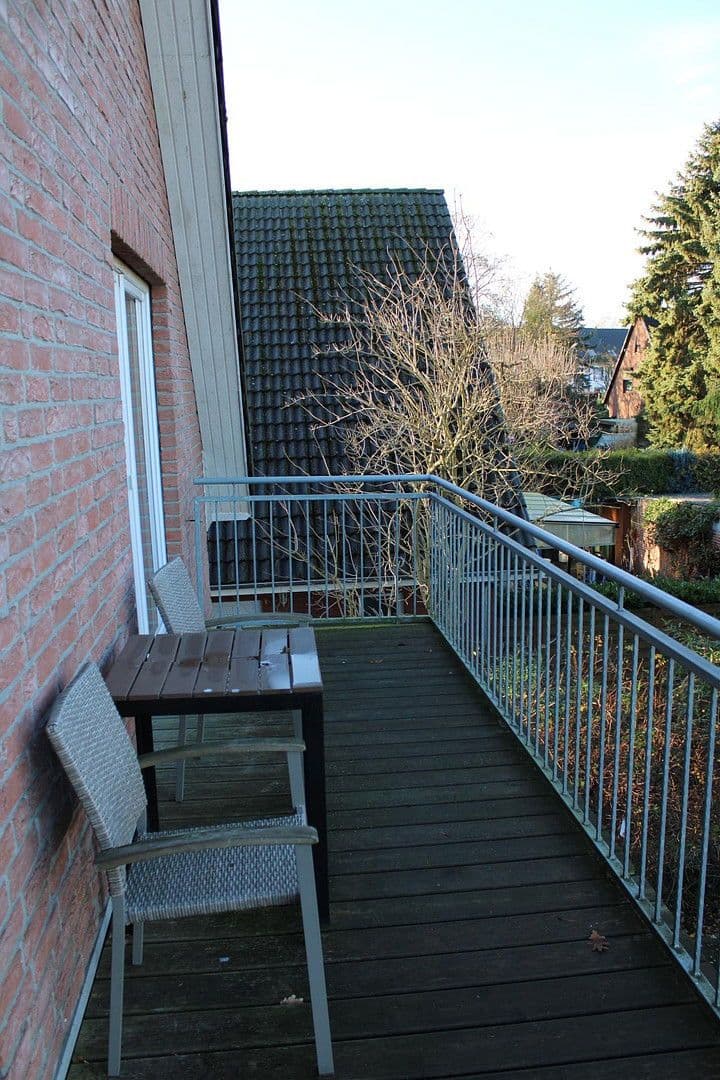 Prenájom bytu 3-izbový 85 m², Elbgaustr 79A, Hamburg, Hamburg Prenájom bytu 3-izbový 85 m², Elbgaustr 79A, Hamburg, Hamburg