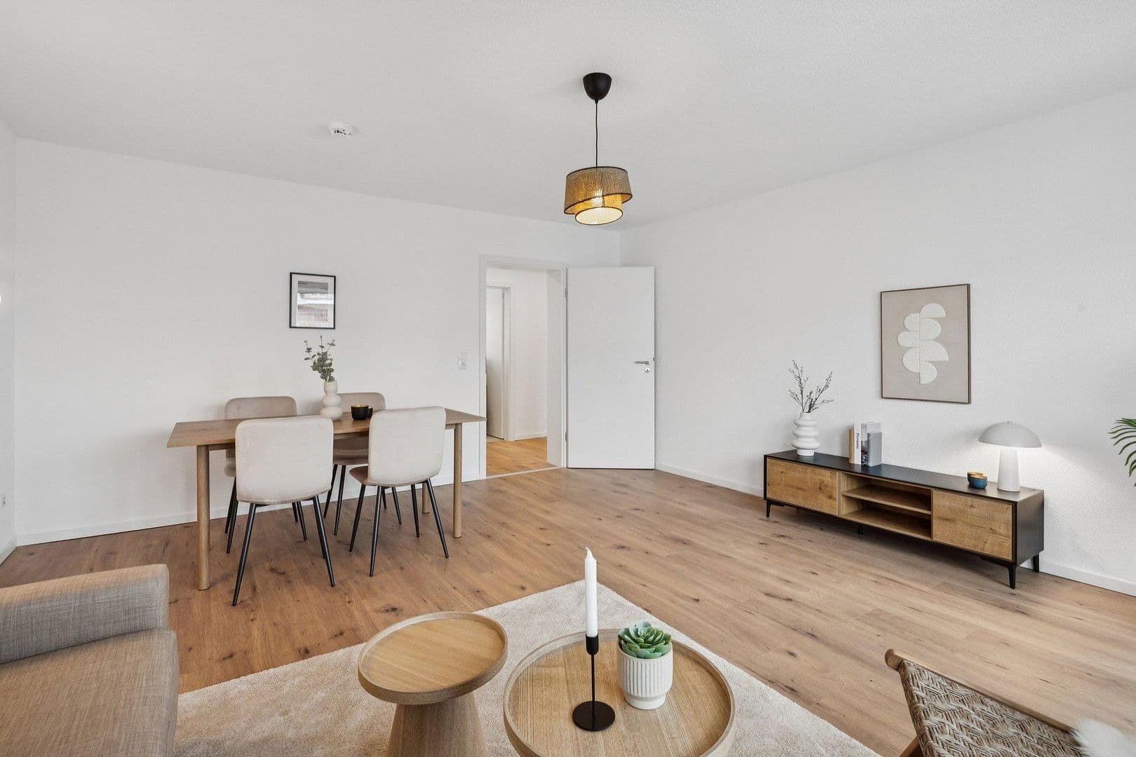 Predaj bytu 3-izbový 86 m², Hessingstraße 8, Königsbrunn, Bavorsko Predaj bytu 3-izbový 86 m², Hessingstraße 8, Königsbrunn, Bavorsko