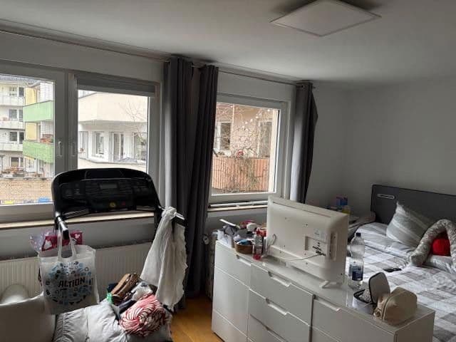 Prenájom domu 135 m², pozemek 90 m², Köln, Severné Porýnie - Westfálsko Prenájom domu 135 m², pozemek 90 m², Köln, Severné Porýnie - Westfálsko