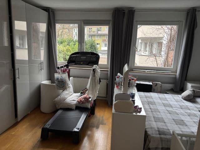 Prenájom domu 135 m², pozemek 90 m², Köln, Severné Porýnie - Westfálsko Prenájom domu 135 m², pozemek 90 m², Köln, Severné Porýnie - Westfálsko