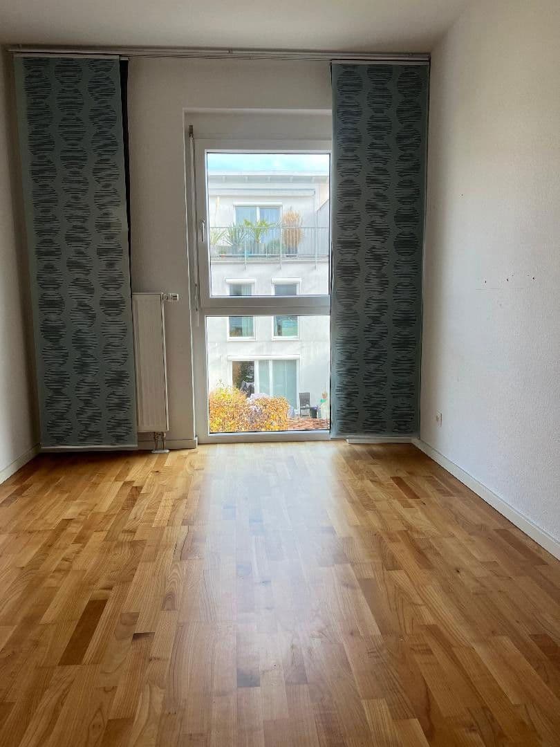 Predaj domu 140 m², pozemek 165 m², Shenzhen Str., Nürnberg, Bavorsko Predaj domu 140 m², pozemek 165 m², Shenzhen Str., Nürnberg, Bavorsko