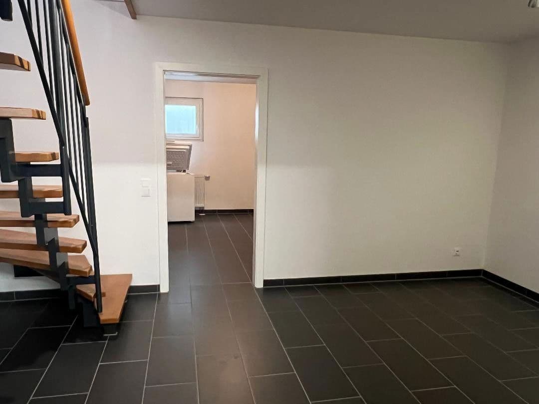 Predaj domu 140 m², pozemek 165 m², Shenzhen Str., Nürnberg, Bavorsko Predaj domu 140 m², pozemek 165 m², Shenzhen Str., Nürnberg, Bavorsko