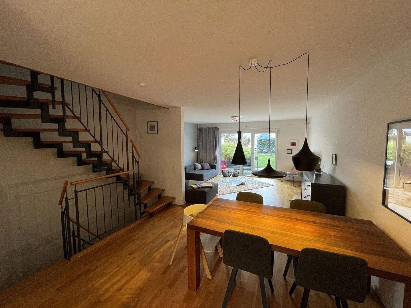 Predaj domu 140 m², pozemek 165 m², Shenzhen Str., Nürnberg, Bavorsko Predaj domu 140 m², pozemek 165 m², Shenzhen Str., Nürnberg, Bavorsko