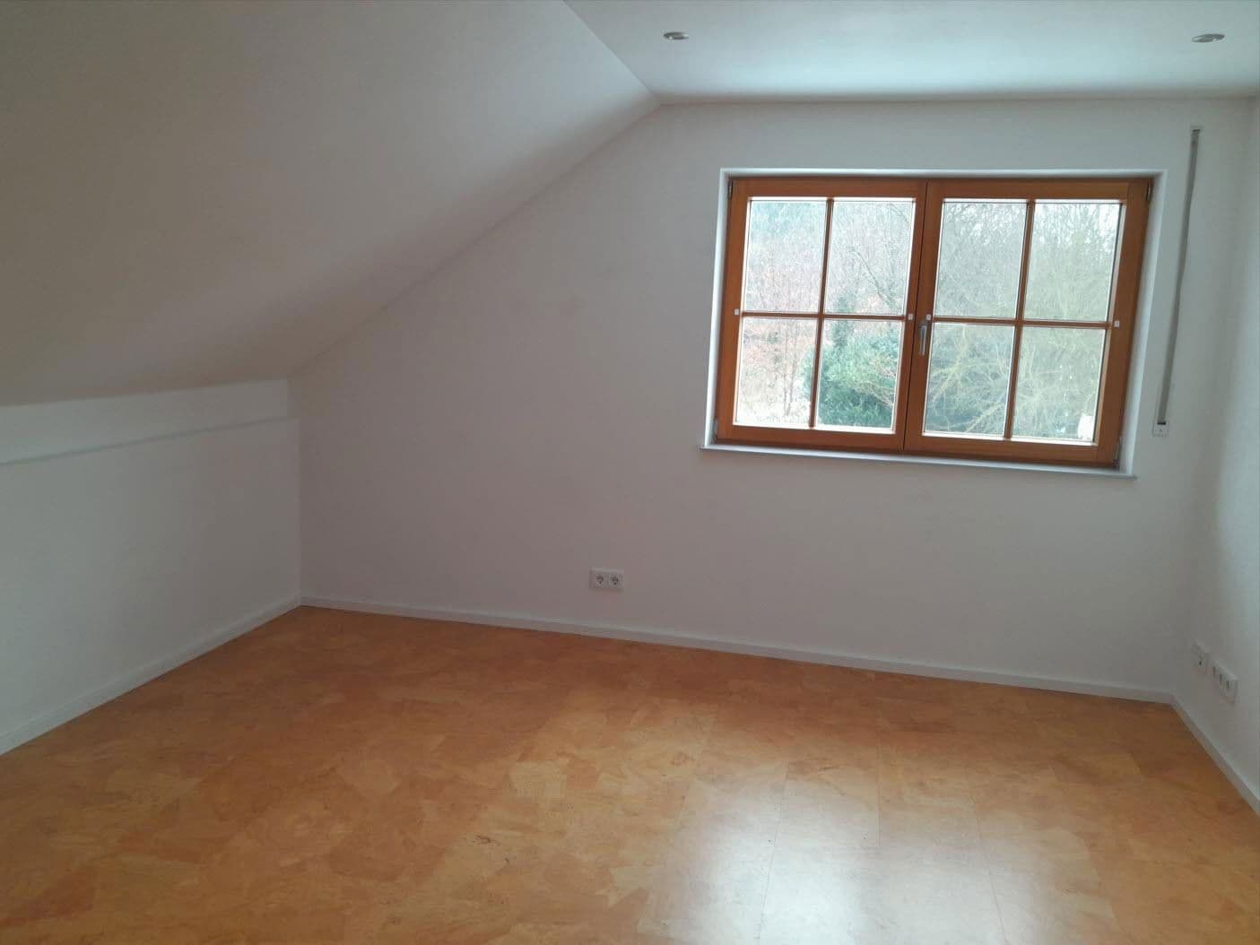 Prenájom domu 131 m², pozemek 963 m², Gumattenkirchen, Bavorsko Prenájom domu 131 m², pozemek 963 m², Gumattenkirchen, Bavorsko