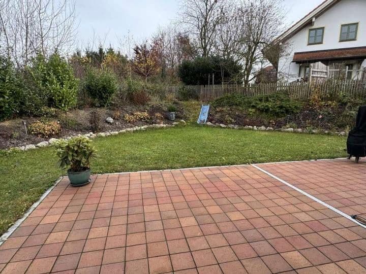 Prenájom domu 131 m², pozemek 963 m², Gumattenkirchen, Bavorsko Prenájom domu 131 m², pozemek 963 m², Gumattenkirchen, Bavorsko