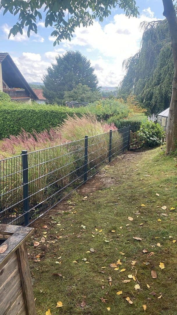 Predaj domu 313 m², pozemek 547 m², Glück-Auf-Str. 3, Wilnsdorf, Severné Porýnie - Westfálsko Predaj domu 313 m², pozemek 547 m², Glück-Auf-Str. 3, Wilnsdorf, Severné Porýnie - Westfálsko