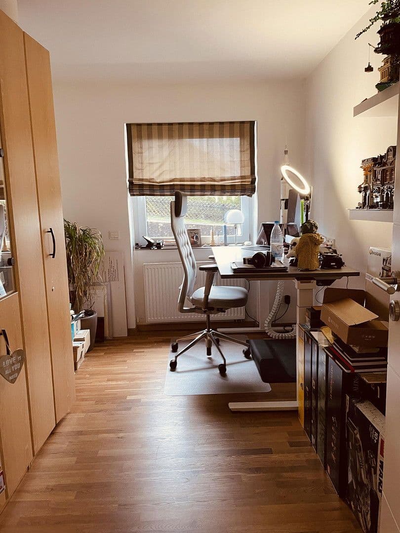 Predaj domu 313 m², pozemek 547 m², Glück-Auf-Str. 3, Wilnsdorf, Severné Porýnie - Westfálsko Predaj domu 313 m², pozemek 547 m², Glück-Auf-Str. 3, Wilnsdorf, Severné Porýnie - Westfálsko