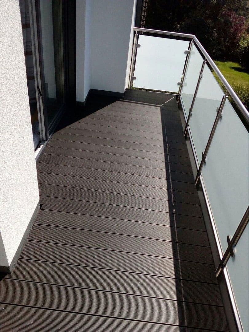 Predaj domu 313 m², pozemek 547 m², Glück-Auf-Str. 3, Wilnsdorf, Severné Porýnie - Westfálsko Predaj domu 313 m², pozemek 547 m², Glück-Auf-Str. 3, Wilnsdorf, Severné Porýnie - Westfálsko