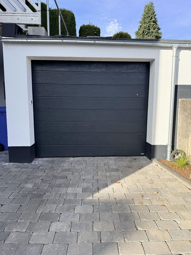 Predaj domu 313 m², pozemek 547 m², Glück-Auf-Str. 3, Wilnsdorf, Severné Porýnie - Westfálsko Predaj domu 313 m², pozemek 547 m², Glück-Auf-Str. 3, Wilnsdorf, Severné Porýnie - Westfálsko