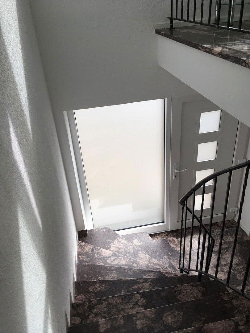 Predaj domu 313 m², pozemek 547 m², Glück-Auf-Str. 3, Wilnsdorf, Severné Porýnie - Westfálsko Predaj domu 313 m², pozemek 547 m², Glück-Auf-Str. 3, Wilnsdorf, Severné Porýnie - Westfálsko