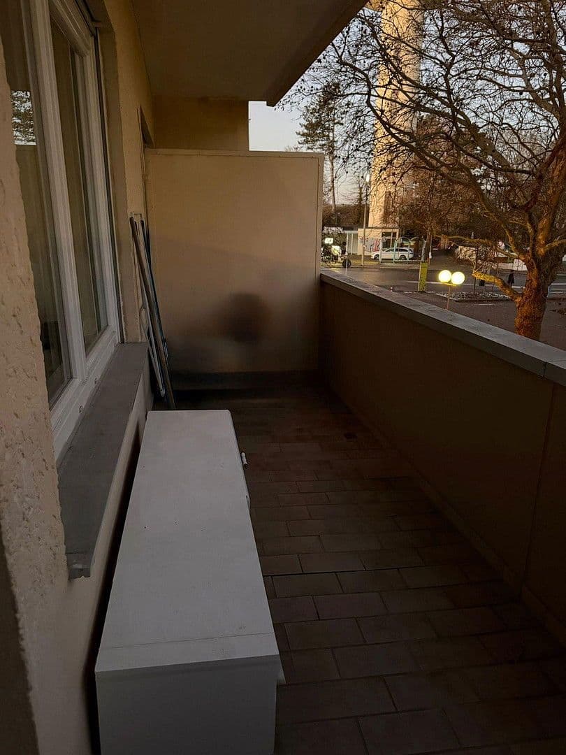 Prenájom bytu 4-izbový 121 m², Berliner Platz 8, Sindelfingen, Bádensko-Wurttembersko Prenájom bytu 4-izbový 121 m², Berliner Platz 8, Sindelfingen, Bádensko-Wurttembersko