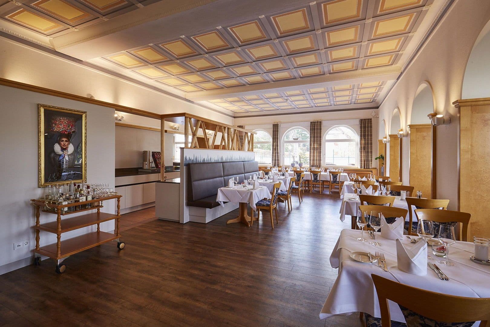 Prenájom nebytového priestoru 299 m², Schömberger Straße 9, Freudenstadt, Bádensko-Wurttembersko Prenájom nebytového priestoru 299 m², Schömberger Straße 9, Freudenstadt, Bádensko-Wurttembersko