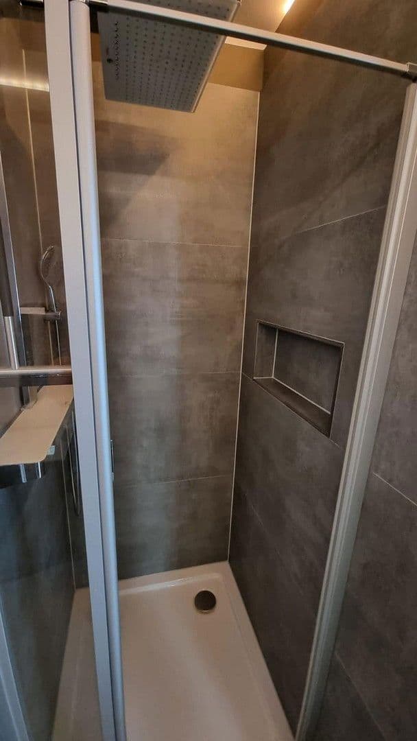 Predaj bytu 3-izbový 96 m², Bleckmannweg 6, Berlin, Berlín Predaj bytu 3-izbový 96 m², Bleckmannweg 6, Berlin, Berlín