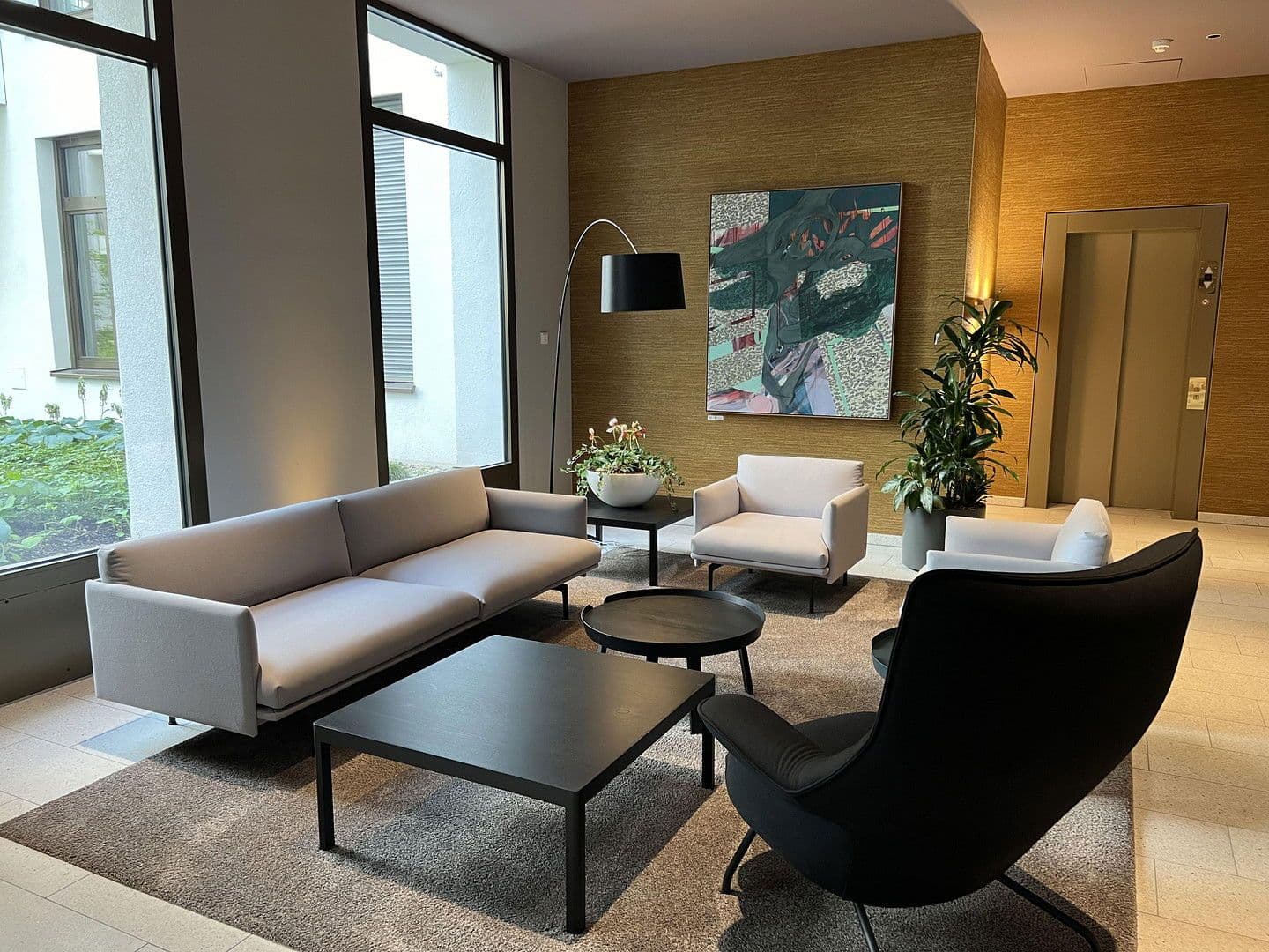 Prenájom bytu 2-izbový 57 m², Mühlenstrasse 20, Berlin, Berlín Prenájom bytu 2-izbový 57 m², Mühlenstrasse 20, Berlin, Berlín