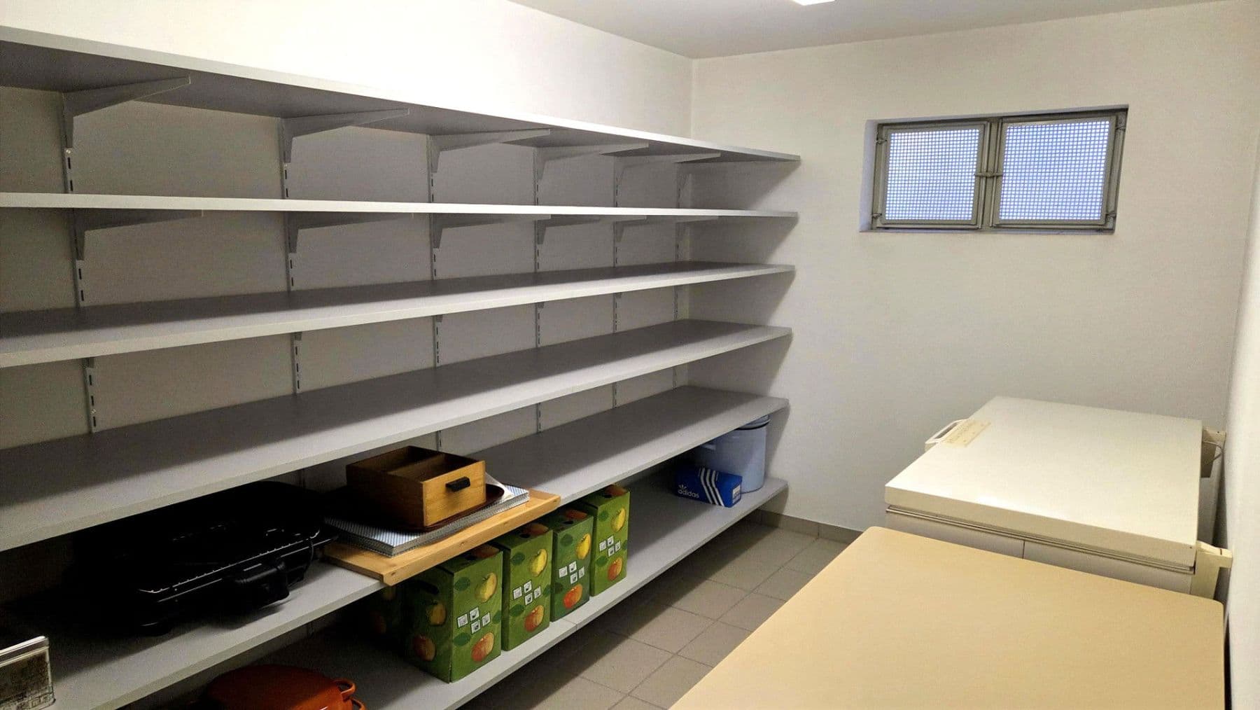 Predaj domu 162 m², pozemek 659 m², Roßtal, Bavorsko Predaj domu 162 m², pozemek 659 m², Roßtal, Bavorsko