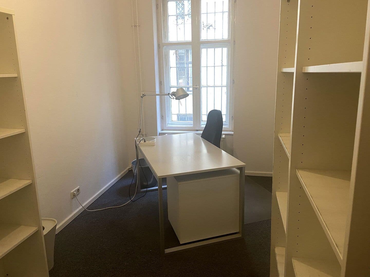 Prenájom kancelárie 10 m², Berlin, Berlín Prenájom kancelárie 10 m², Berlin, Berlín