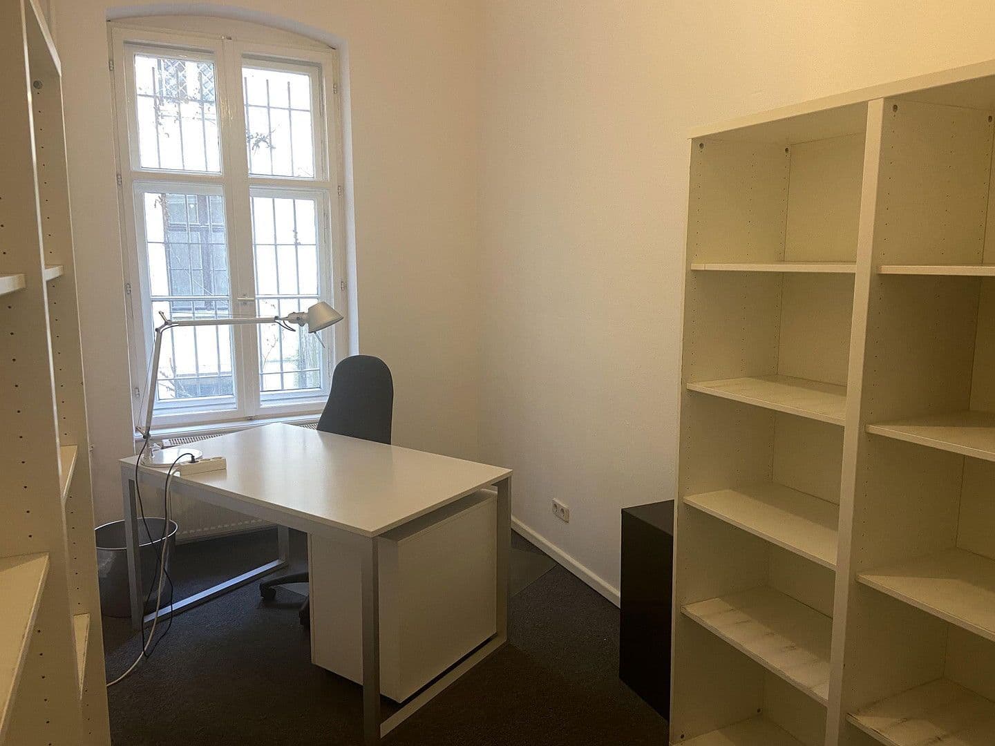 Prenájom kancelárie 10 m², Berlin, Berlín Prenájom kancelárie 10 m², Berlin, Berlín