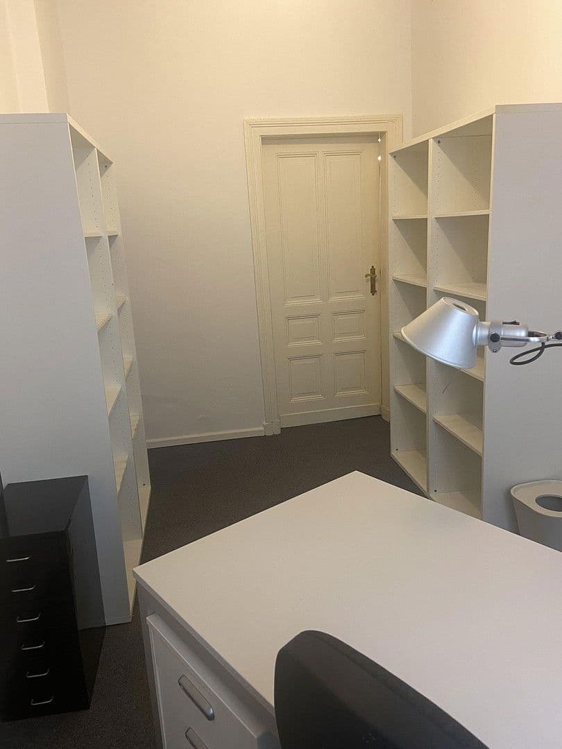 Prenájom kancelárie 10 m², Berlin, Berlín Prenájom kancelárie 10 m², Berlin, Berlín