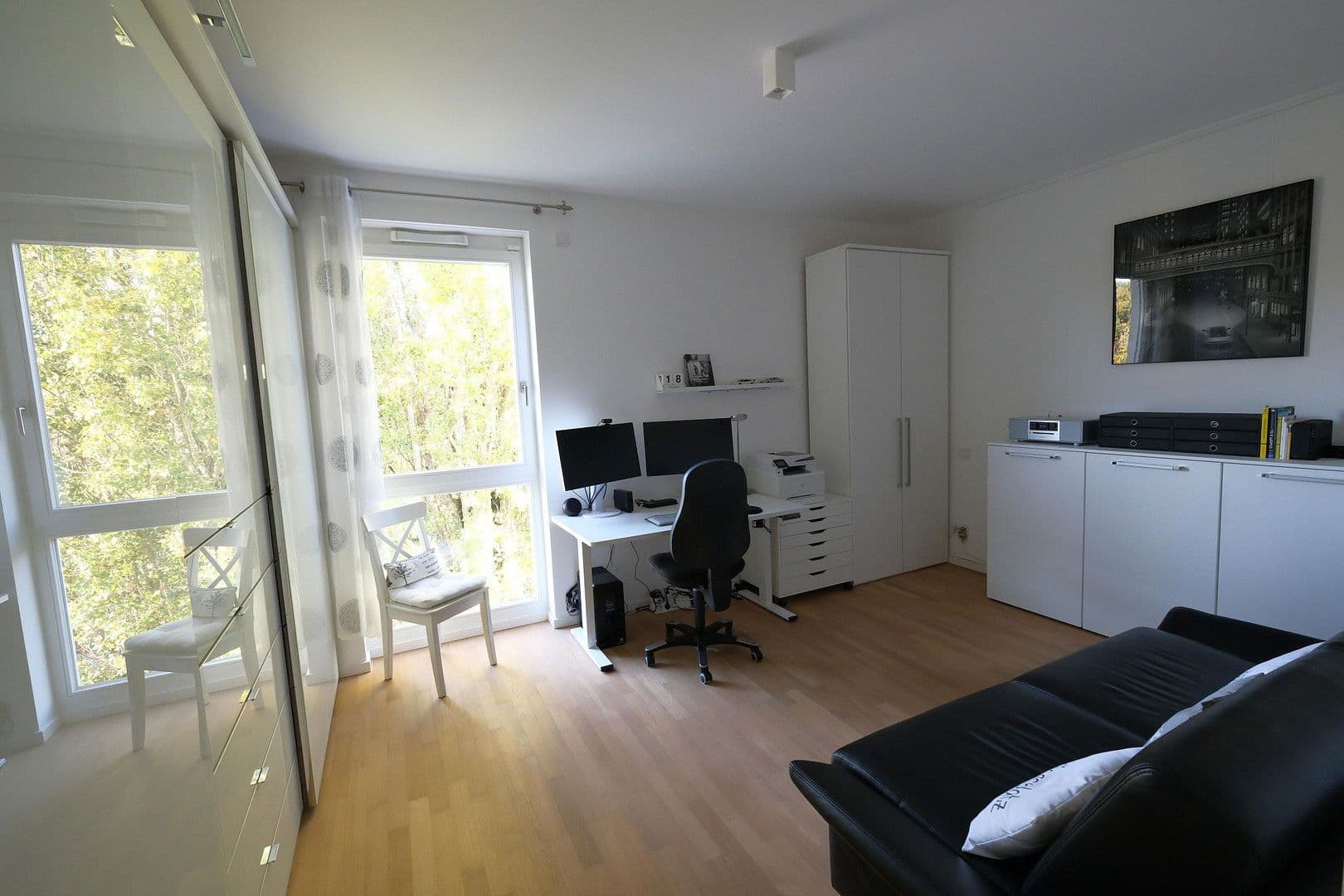 Predaj bytu 3-izbový 121 m², Berlin, Berlín Predaj bytu 3-izbový 121 m², Berlin, Berlín