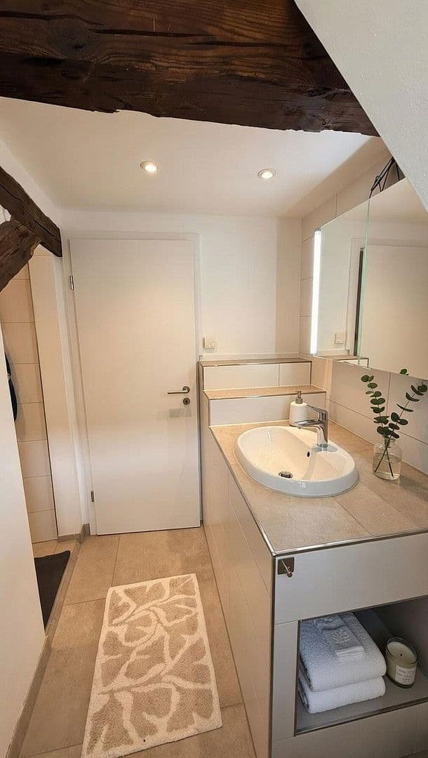 Prenájom domu 98 m², pozemek 200 m², Pflaumbachstraße 22, Großostheim, Bavorsko Prenájom domu 98 m², pozemek 200 m², Pflaumbachstraße 22, Großostheim, Bavorsko