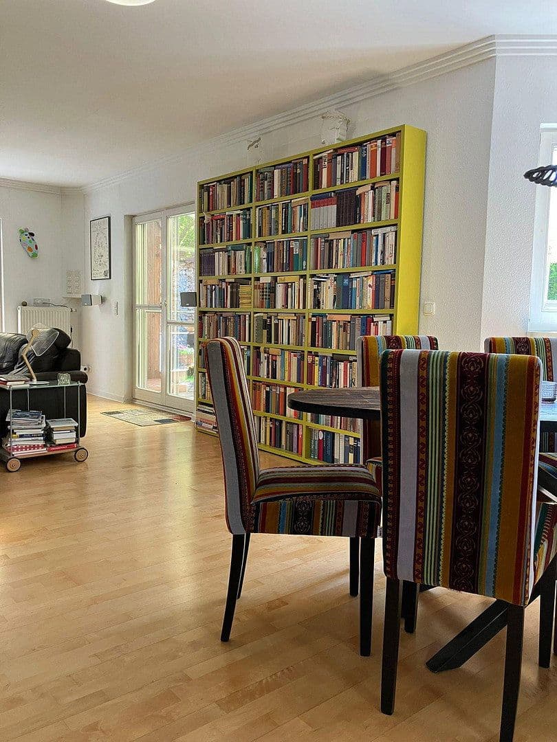 Predaj domu 162 m², pozemok 458 m², Udenheim, Porýnie-Falcko Predaj domu 162 m², pozemok 458 m², Udenheim, Porýnie-Falcko