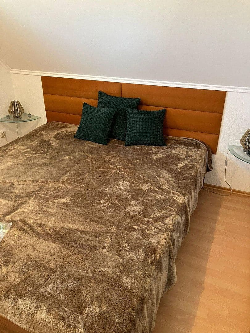 Predaj domu 162 m², pozemok 458 m², Udenheim, Porýnie-Falcko Predaj domu 162 m², pozemok 458 m², Udenheim, Porýnie-Falcko