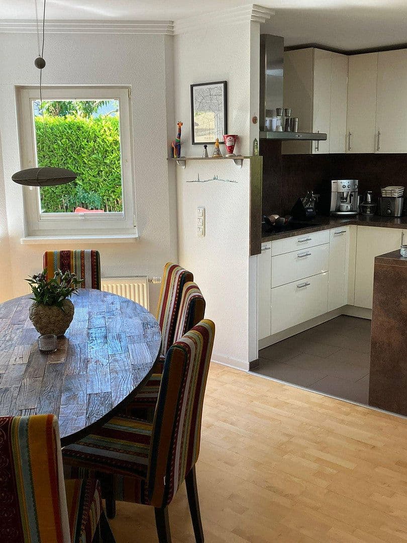 Predaj domu 162 m², pozemok 458 m², Udenheim, Porýnie-Falcko Predaj domu 162 m², pozemok 458 m², Udenheim, Porýnie-Falcko