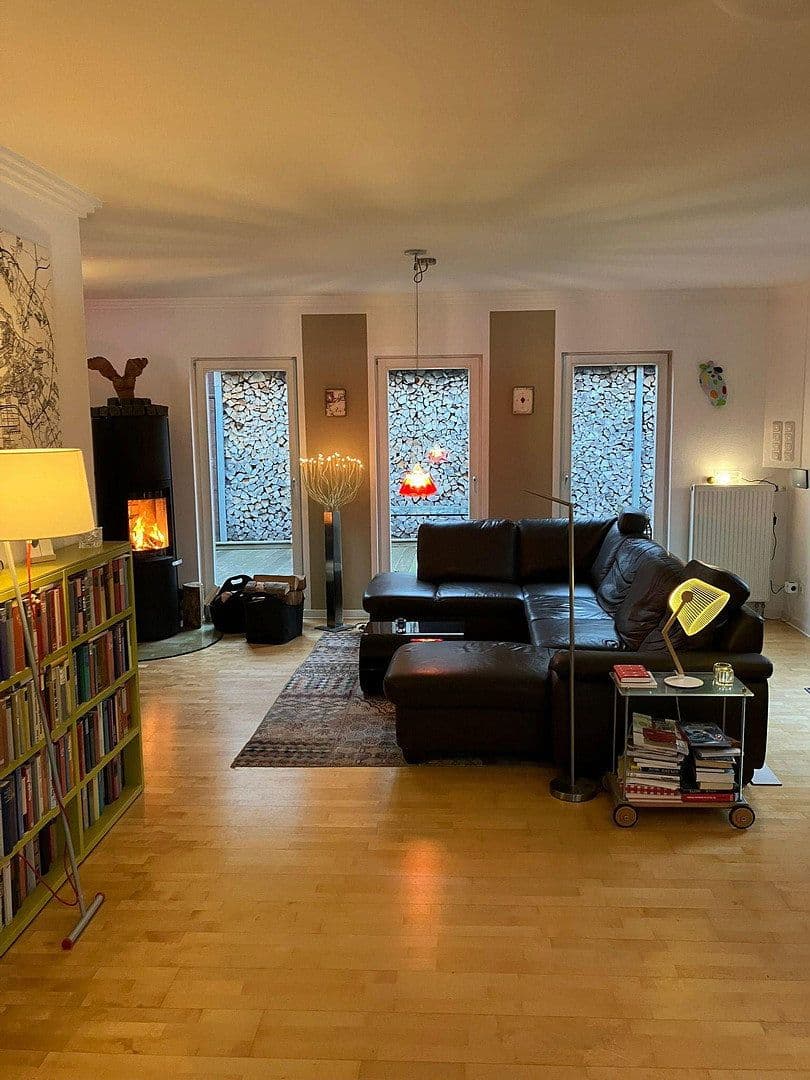Predaj domu 162 m², pozemok 458 m², Udenheim, Porýnie-Falcko Predaj domu 162 m², pozemok 458 m², Udenheim, Porýnie-Falcko
