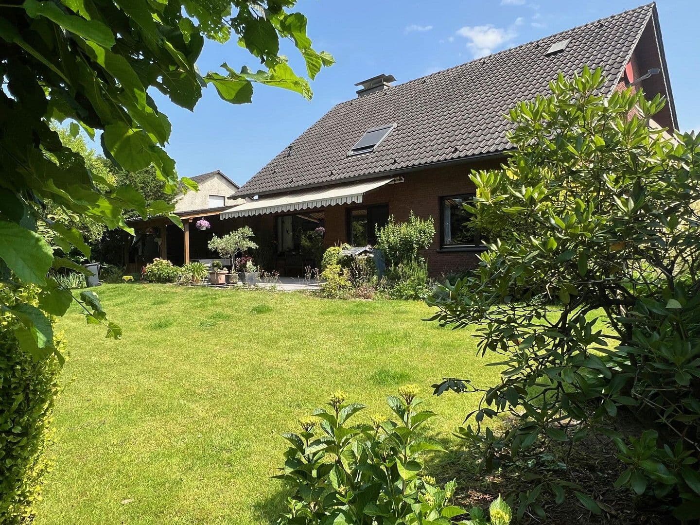 Predaj domu 180 m², pozemek 701 m², Rheinberg, Severné Porýnie - Westfálsko Predaj domu 180 m², pozemek 701 m², Rheinberg, Severné Porýnie - Westfálsko