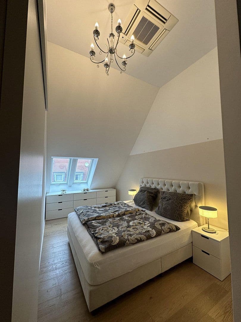 Prenájom bytu 2-izbový 77 m², Körnerstr. 18/1, Ludwigsburg, Bádensko-Wurttembersko Prenájom bytu 2-izbový 77 m², Körnerstr. 18/1, Ludwigsburg, Bádensko-Wurttembersko