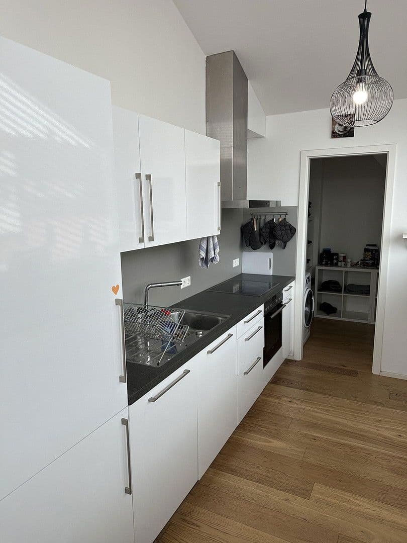 Prenájom bytu 2-izbový 77 m², Körnerstr. 18/1, Ludwigsburg, Bádensko-Wurttembersko Prenájom bytu 2-izbový 77 m², Körnerstr. 18/1, Ludwigsburg, Bádensko-Wurttembersko