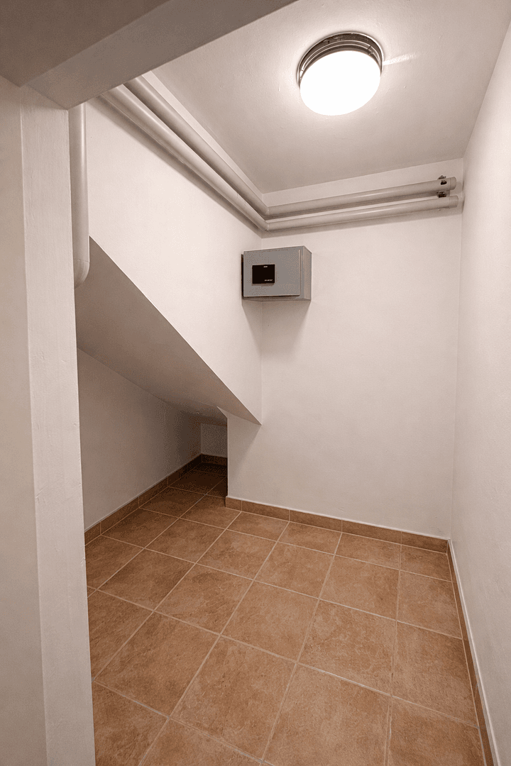 Prenájom bytu 3-izbový 90 m², August Hörmann Platz 2, Gauting, Bavorsko Prenájom bytu 3-izbový 90 m², August Hörmann Platz 2, Gauting, Bavorsko