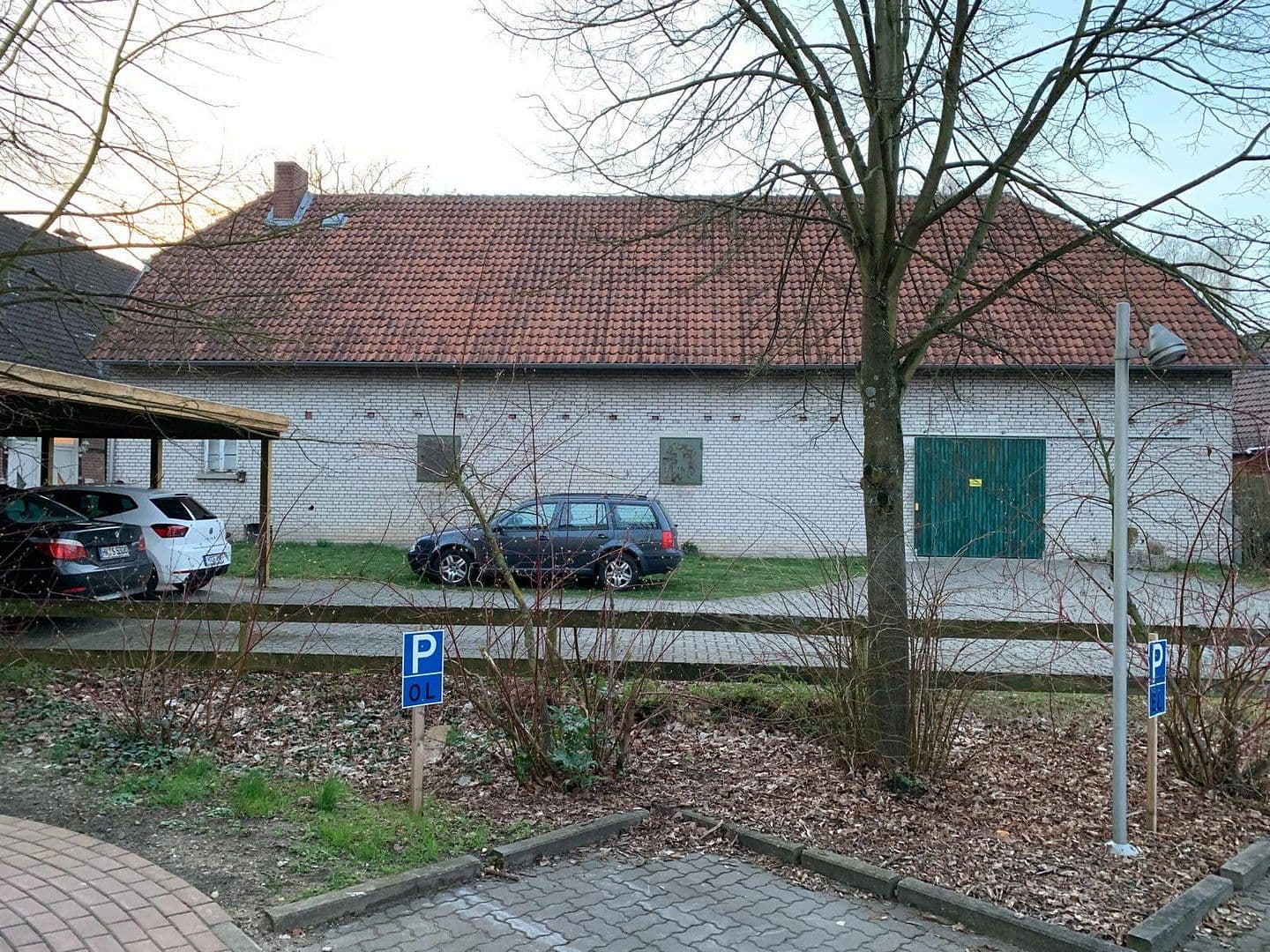 Predaj domu 821 m², pozemek 2.290 m², Schwarmstedt, Dolné Sasko Predaj domu 821 m², pozemek 2.290 m², Schwarmstedt, Dolné Sasko