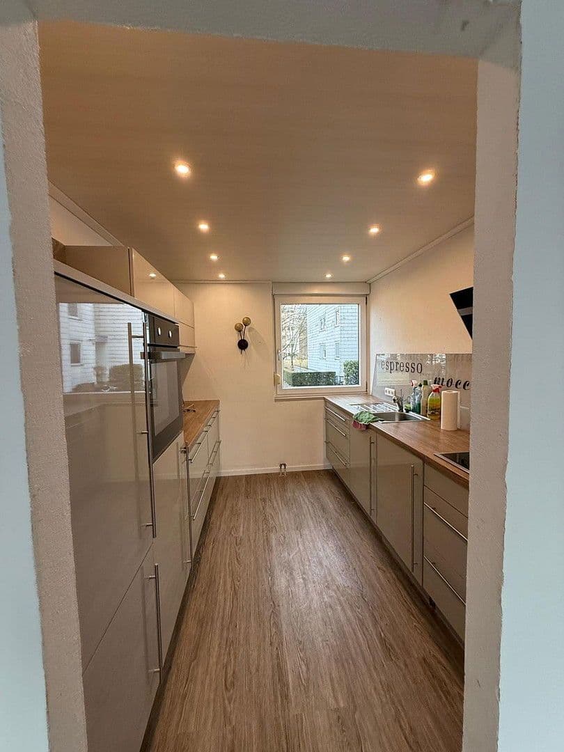 Prenájom bytu 3-izbový 70 m², Georg Ledebour Str. 18, Nürnberg, Bavorsko Prenájom bytu 3-izbový 70 m², Georg Ledebour Str. 18, Nürnberg, Bavorsko