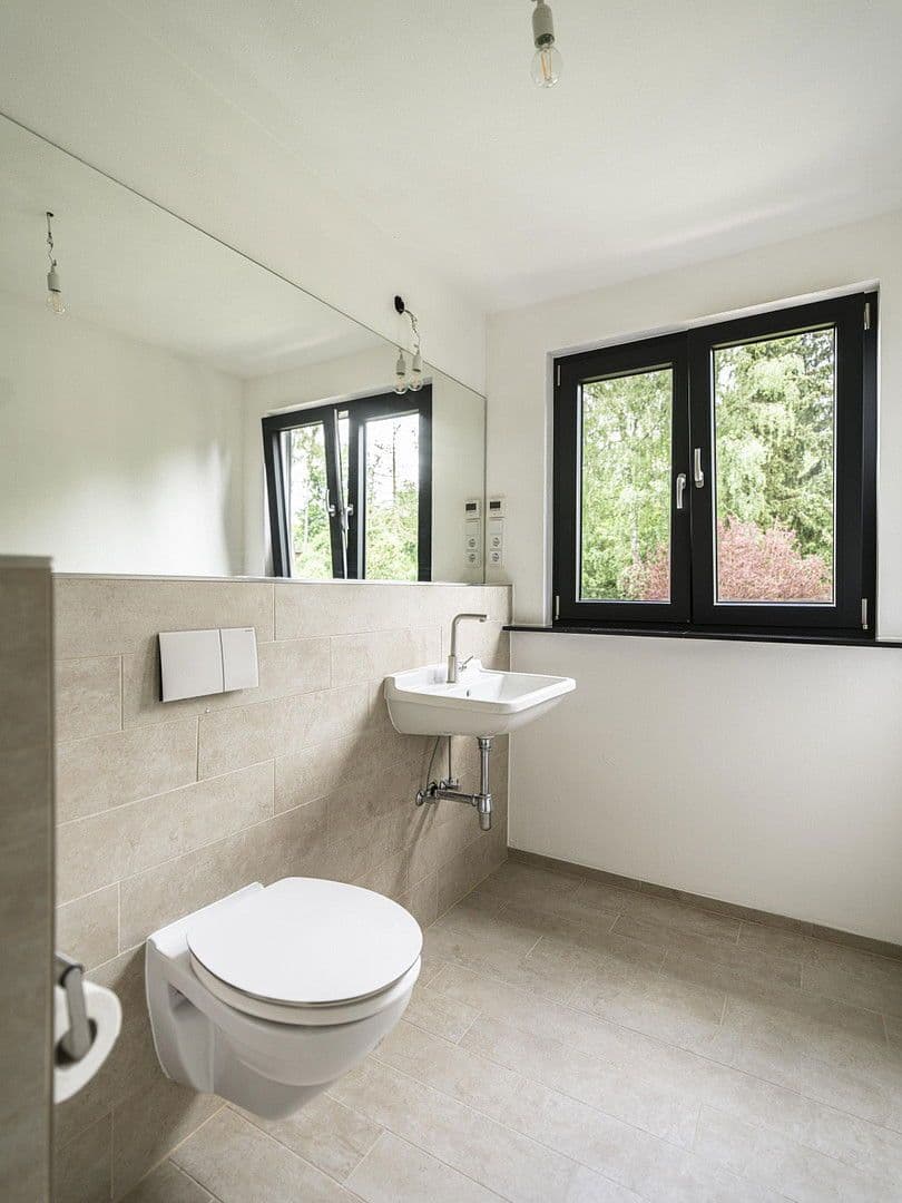 Prenájom bytu 4-izbový 86 m², Taunusstein, Hesensko Prenájom bytu 4-izbový 86 m², Taunusstein, Hesensko