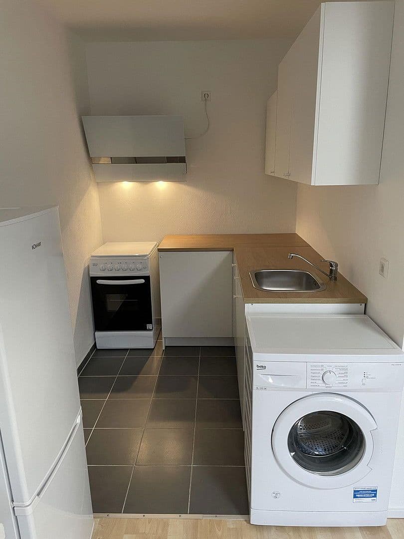 Prenájom bytu 1-izbový 38 m², Bad Schönborn, Bádensko-Wurttembersko Prenájom bytu 1-izbový 38 m², Bad Schönborn, Bádensko-Wurttembersko