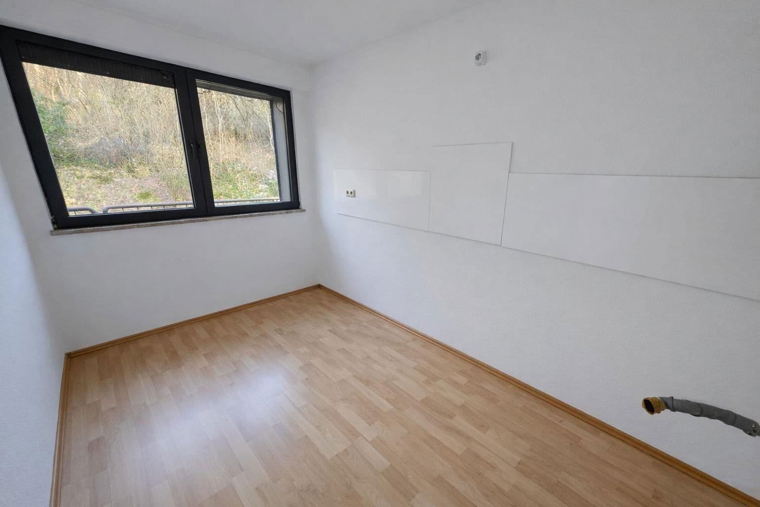 Prenájom bytu 2-izbový 60 m², Hüttemeisterstraße 15, Lüdenscheid, Severné Porýnie - Westfálsko Prenájom bytu 2-izbový 60 m², Hüttemeisterstraße 15, Lüdenscheid, Severné Porýnie - Westfálsko