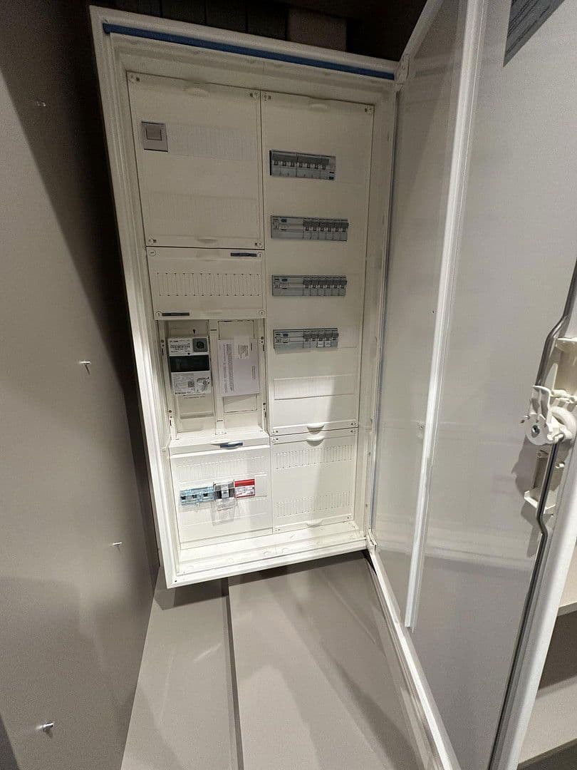 Prenájom bytu 2-izbový 50 m², Gotha-Allee 36, Berlin, Berlín Prenájom bytu 2-izbový 50 m², Gotha-Allee 36, Berlin, Berlín