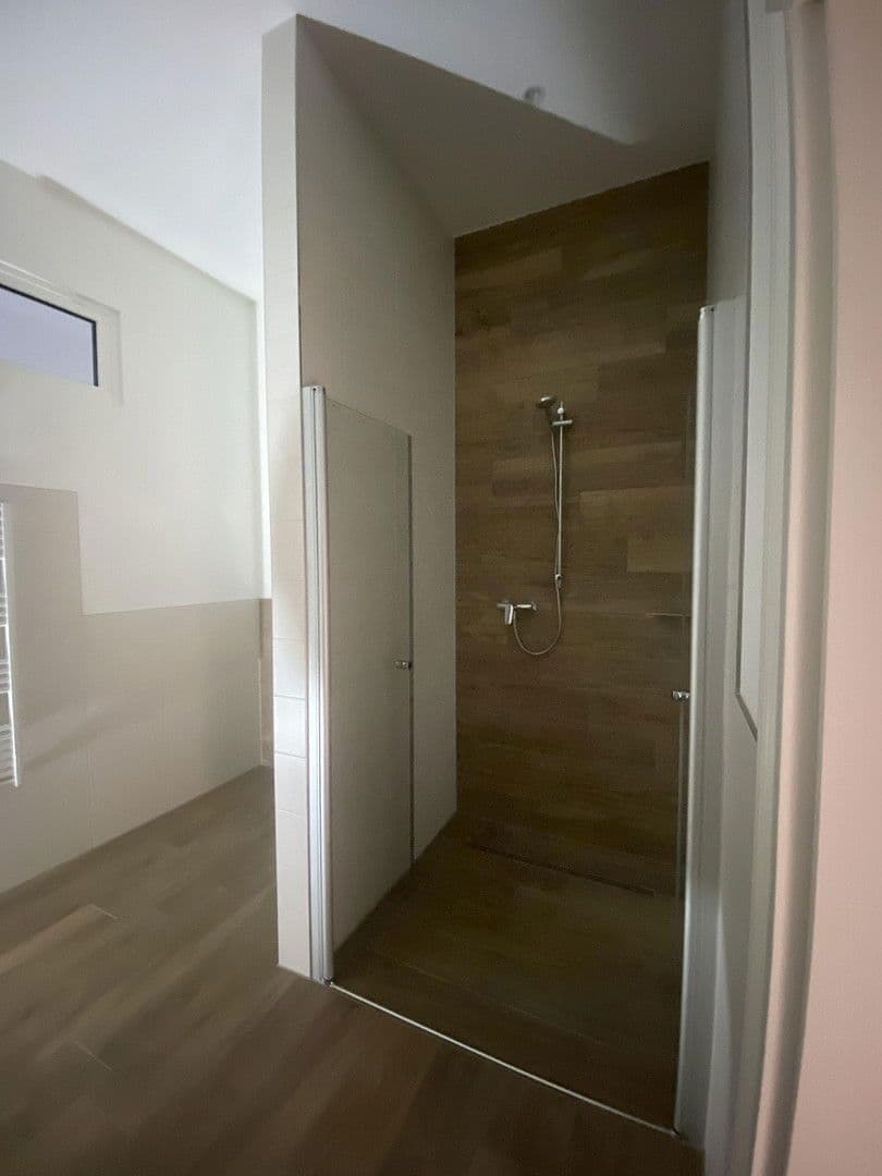 Prenájom bytu 2-izbový 57 m², Schlaurother Str. 10, Görlitz, Sasko Prenájom bytu 2-izbový 57 m², Schlaurother Str. 10, Görlitz, Sasko