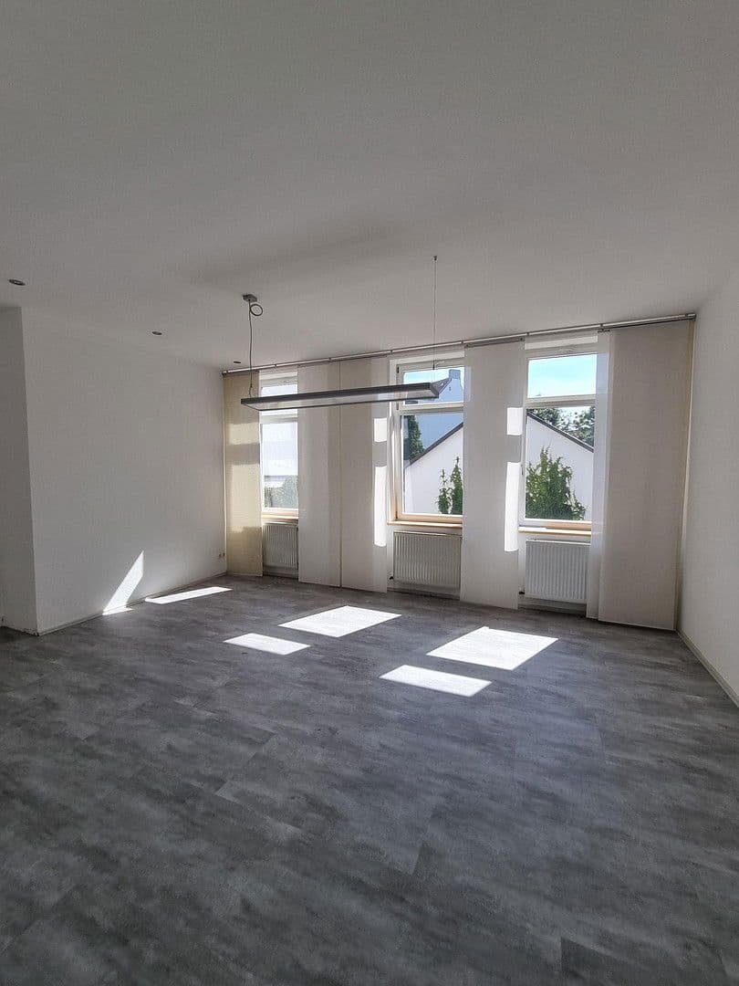 Prenájom bytu 3-izbový 82 m², Hintere Kreuzgasse 7, Coburg, Bavorsko Prenájom bytu 3-izbový 82 m², Hintere Kreuzgasse 7, Coburg, Bavorsko