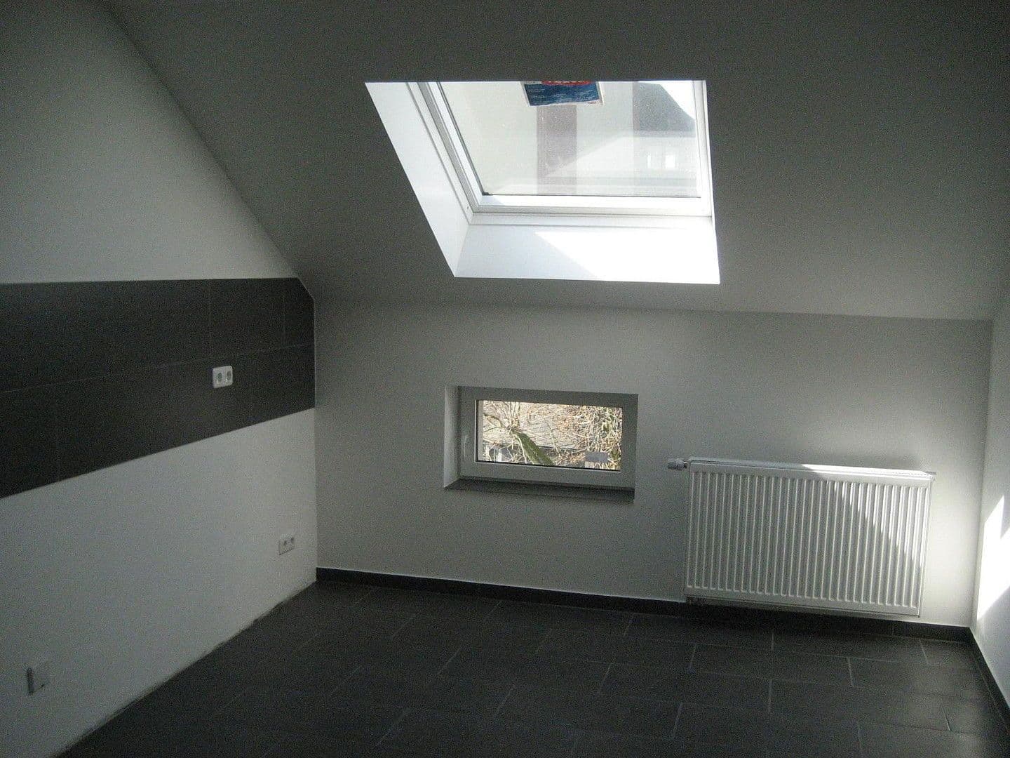 Predaj domu 434 m², pozemek 362 m², Viersener Staße 116, Mönchengladbach, Severné Porýnie - Westfálsko Predaj domu 434 m², pozemek 362 m², Viersener Staße 116, Mönchengladbach, Severné Porýnie - Westfálsko