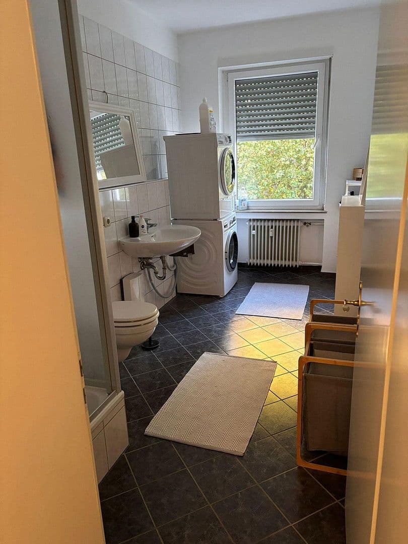 Predaj domu 434 m², pozemek 362 m², Viersener Staße 116, Mönchengladbach, Severné Porýnie - Westfálsko Predaj domu 434 m², pozemek 362 m², Viersener Staße 116, Mönchengladbach, Severné Porýnie - Westfálsko