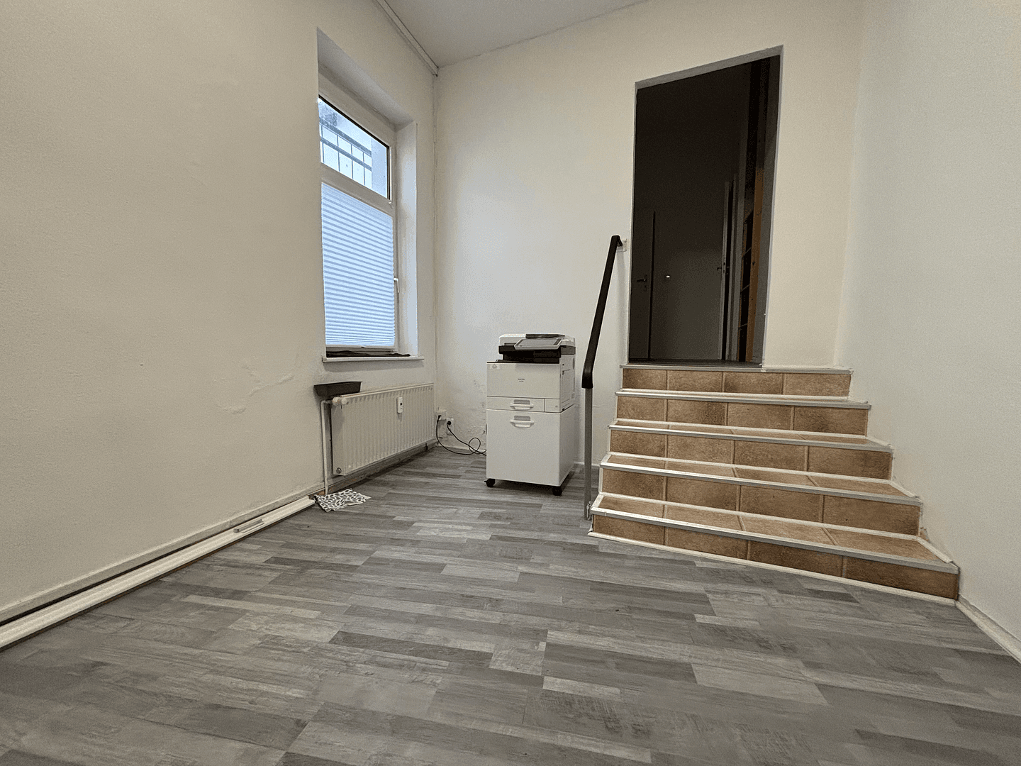 Prenájom kancelárie 180 m², Bahnstraße 92, Wittenberge, Brandenbursko Prenájom kancelárie 180 m², Bahnstraße 92, Wittenberge, Brandenbursko