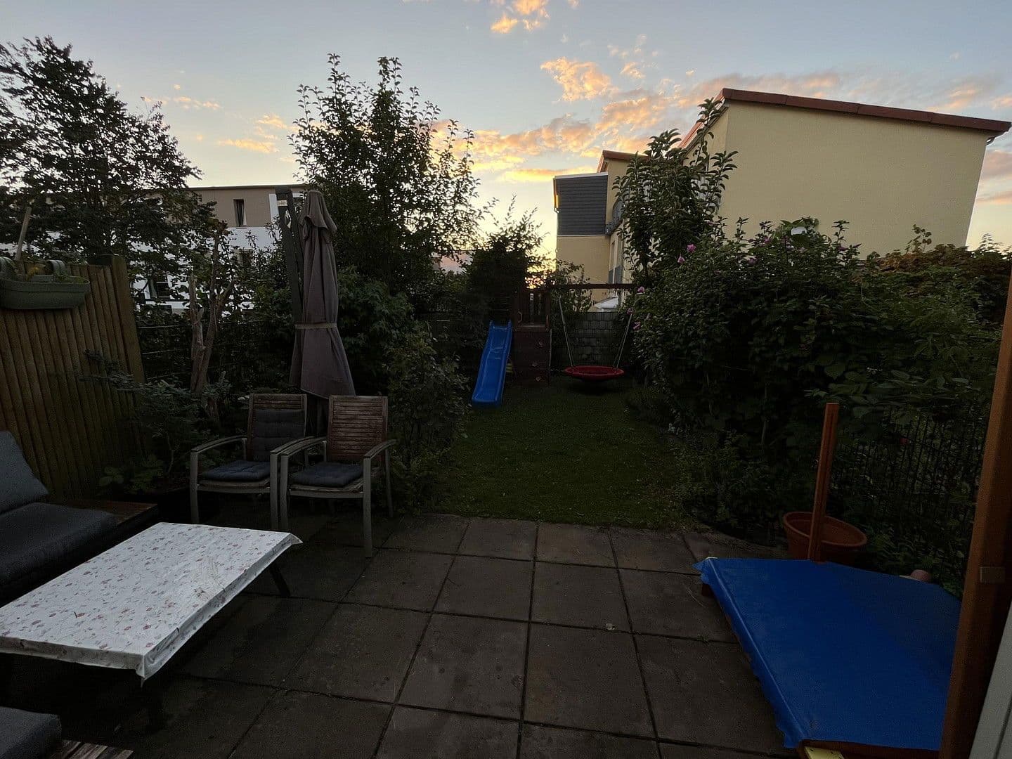 Predaj domu 128 m², pozemek 150 m², Hannover, Dolné Sasko Predaj domu 128 m², pozemek 150 m², Hannover, Dolné Sasko