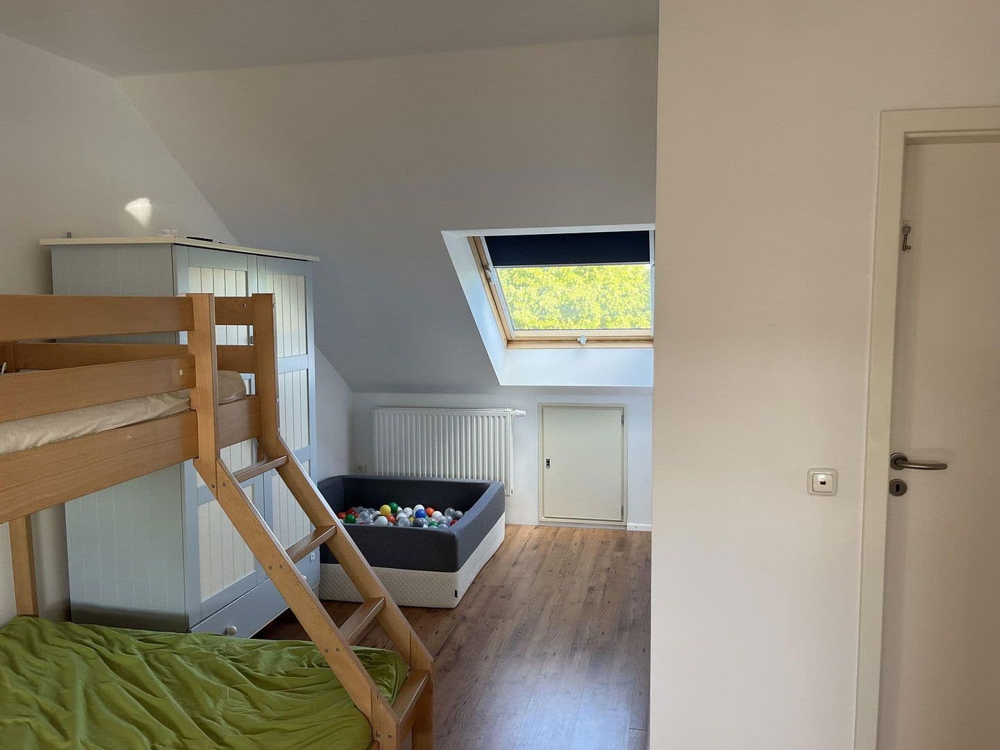 Predaj domu 128 m², pozemek 150 m², Hannover, Dolné Sasko Predaj domu 128 m², pozemek 150 m², Hannover, Dolné Sasko